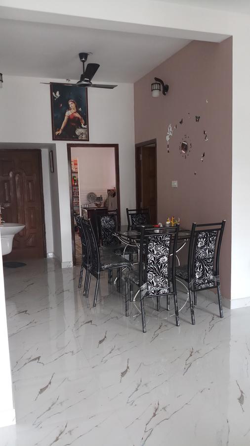 Angelann Homestay Kochi Eksteriør bilde