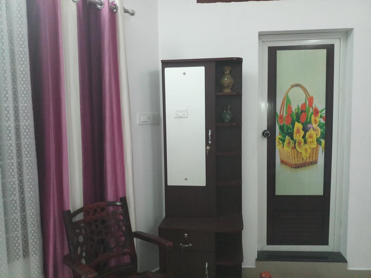 Angelann Homestay Kochi Eksteriør bilde