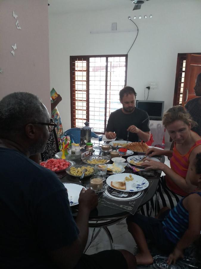 Angelann Homestay Kochi Eksteriør bilde
